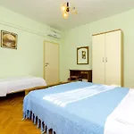 Apartament Vinko *